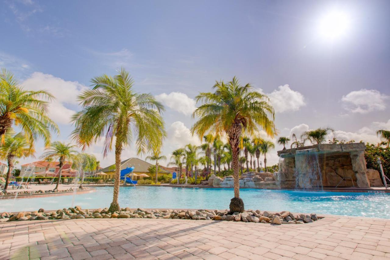 Private Pool Themed Rooms Theater Near Disney Орландо Экстерьер фото